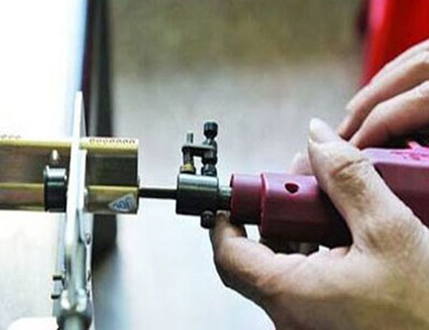 桑日24小时上门开锁公司